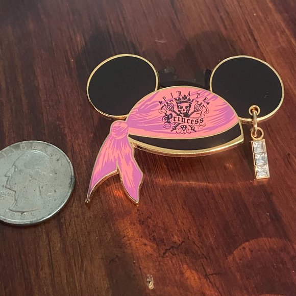 2007 Pirate Princess Pirates of the Caribbean Disney Parks Pin - Picture 3 of 5